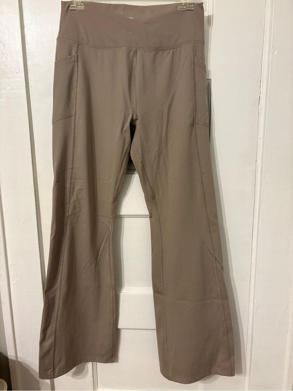 Calvin Klein Performance Stretch Leggings in Taupe